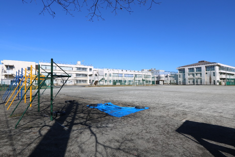 与野西中学校