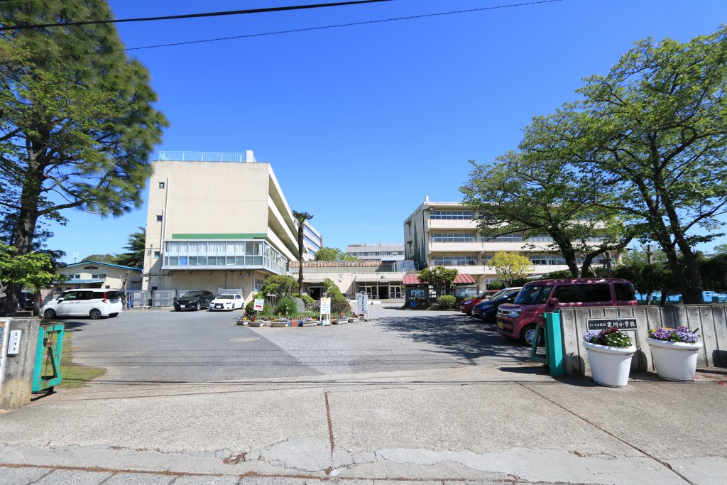 芝川小学校