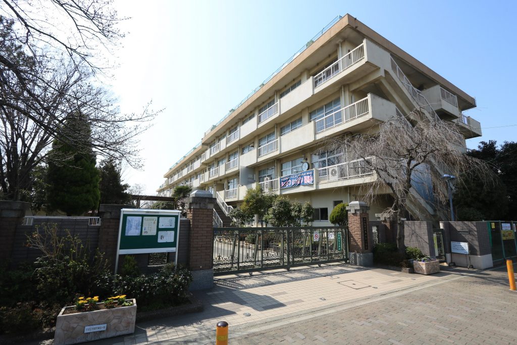 田島小学校